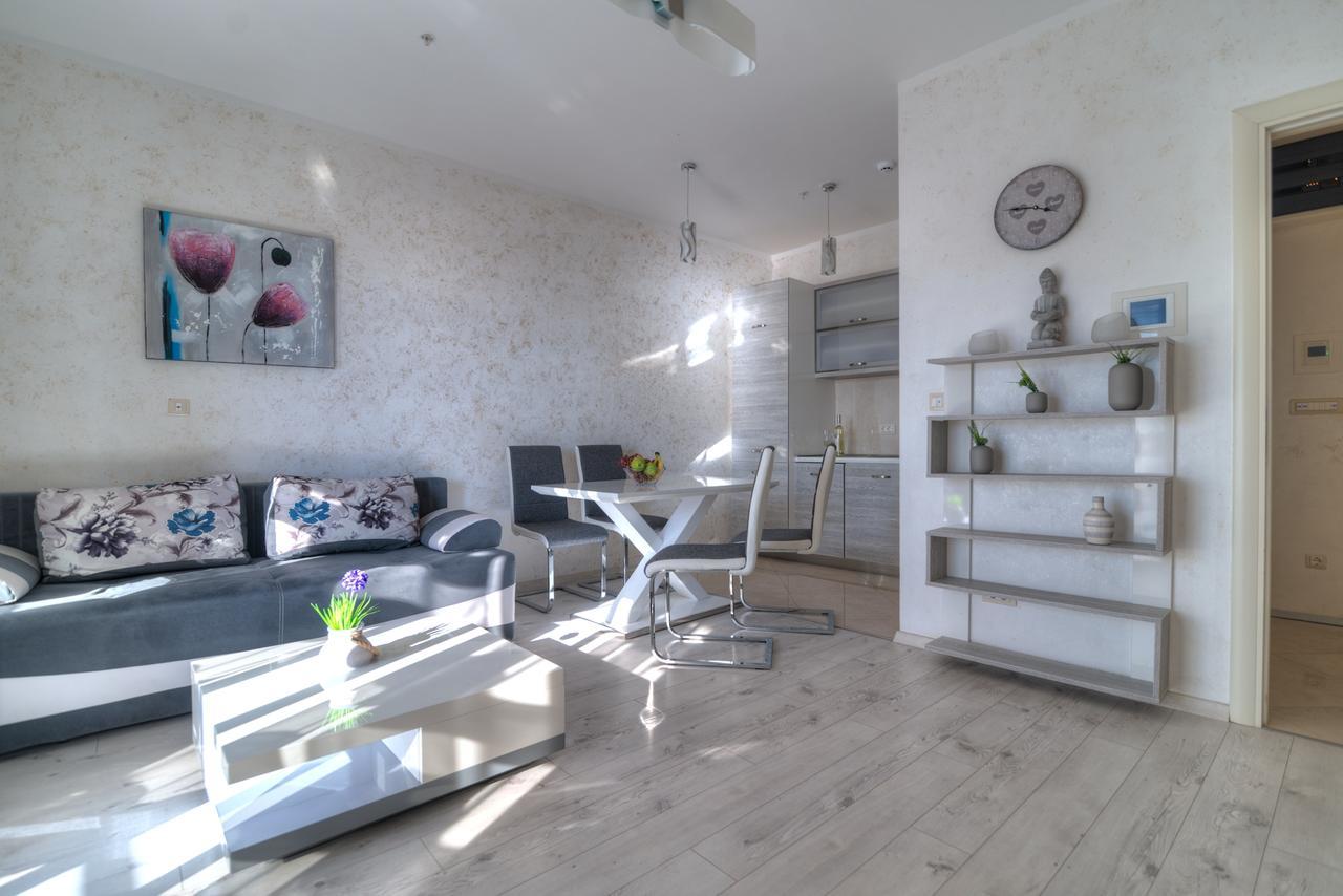 Apartments Harmonia Colours Budva Buitenkant foto
